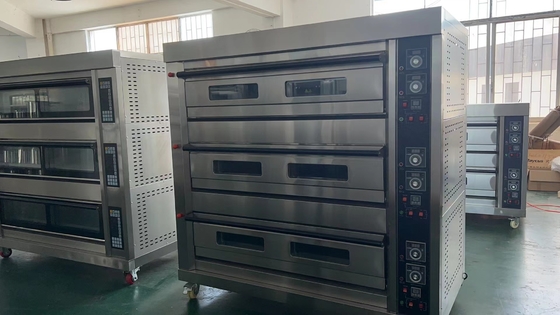 Low Energy Consumption Gas Deck Oven For Bakery Breads 220V50HZ Voltage 0.3KW Power