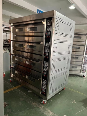 Gas Powered Kitchen Cooking Equipment For Bakery Delights 494kg Heavy Duty Oven For Breads Tarts Mooncakes