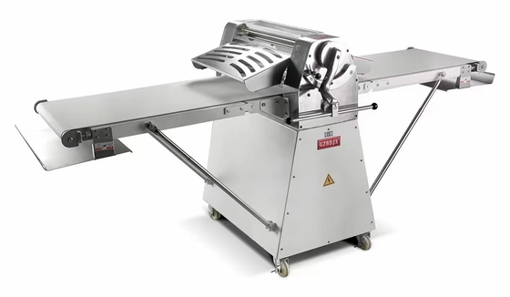 16-Tray 250kg Vertical Dough Sheeter With 0.75kw Power 6.5kg Max Dough Weight
