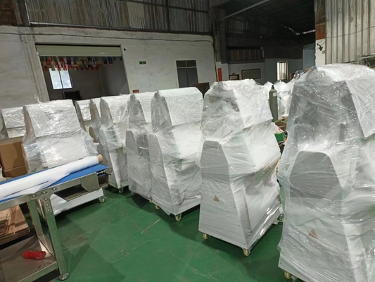 220V/380V Vertical Dough Sheeter 6.5kg Max Dough Weight Roller Regulating Range 0.5-38mm