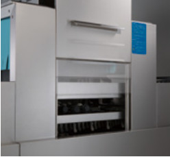 Powerful 6.7KW Stainless Steel SS304 Flight Type Dishwasher with Enhanced Safety Features