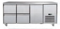 3 Doors Worktable Chiller Refrigeration Equipment Temperature 2-8C Industrial Cold Storage Solution